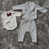 تعدادی لباس نوزادی بیرونی سایز ۱ و ۲