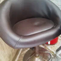 صندلی کاملا سالم