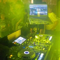 dj دی جی خانم و اقا|خدمات پذیرایی، مراسم|کرمانشاه, |دیوار
