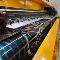 چاپ بنر کارت ویزیت تراکت پرچم لیوان تندیس