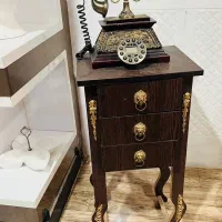 تلفن و میز تلفن