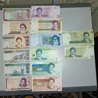 اسکناس های نو