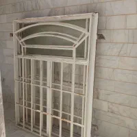 درب و پنجره آهنی