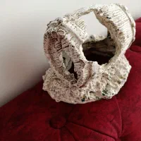 کوزه اکواریم و غذای ماهی