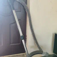 یک عدد جارو برقی کنوود