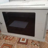 رک دیواری. محفظه دستگاه دوربین و سوئیچ، سرور، UPS