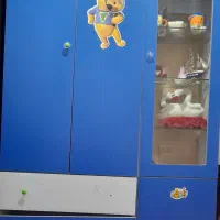 تخت و کمد بچه