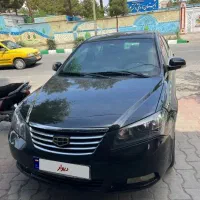 جیلی فروشی ۲۰۱۳