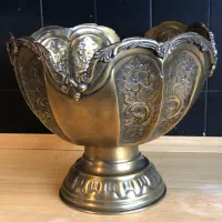 دکوری برنجی|کلکسیون اشیاء عتیقه|بابل, |دیوار