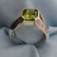 انگشتر زبرجد