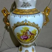 گلدان عتیقه