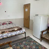مجمتع دوتخته کنار ساحل