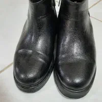 نیم بوت ۳۸|کیف، کفش، کمربند|رشت, شهرک پردیسان|دیوار