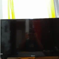 تلویزیون ۳۲ اینچ HD بُست