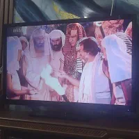 تلویزیون 42اینج