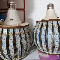 دو عدد لامپ سالم