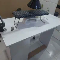 میزتحریرو استند سالم تمیز فقط۱ونیم