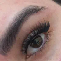 کاشت هیدن مژه .لیفت و لمینت مژه و ابرو