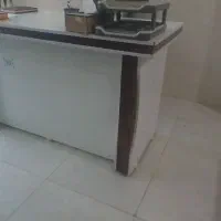 میز مدیریت و صندلی انتظار|دفتر کار|شاهینشهر, شهرک میلاد|دیوار