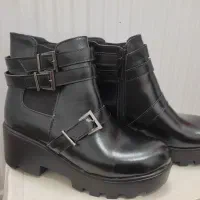 کفش و کیف و شلوار لباس ومانتوشلوار