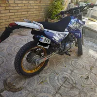 موتورتریل طرح سوزوکی۲۵۰سی سی معاوضه باموتوربی کلاج|موتورسیکلت|شهرکرد, |دیوار