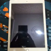 آیپد ایر ۲ با حافظه ۶۴ گیگ سالم سالم