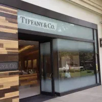 تهاتر-ماشین-با-ملک-در-کوروش