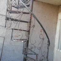 جوشکاری سیار ساخت انواع پله گرد ومعمولی والاچیق|خدمات پیشه و مهارت|مشهد, کشاورز|دیوار