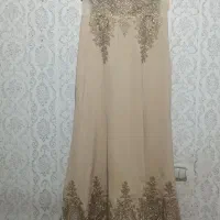 لباس مجلسی در حد نو یکبار استفاده شده