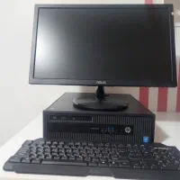 سه دستگاه کامپیوتر hp با مونیتور ۲۱ و کیبورد و موس