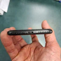 گوشی آیفون ۷ مشکی ۳۲ گیگ|موبایل|تهران, مرزداران|دیوار