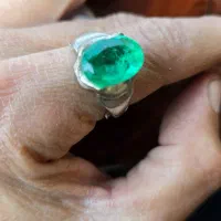 انگشتر سنگ زمرد نقره|جواهرات|صفادشت, |دیوار