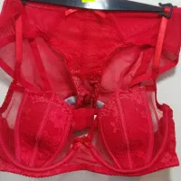 لباس زیر زنانه به علت جمع اوری|لباس|اردبیل, |دیوار