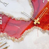 ساعت دیواری جهیزیه طرح قرمز طلایی|ساعت دیواری و تزئینی|تهران, مجیدیه|دیوار