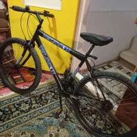 دوچرخه۲۶دنده دار|دوچرخه، اسکیت، اسکوتر|میانه, |دیوار