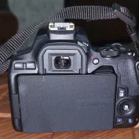 دوربین کنون eos250d . لنز 55-18 در حد نو|دوربین عکاسی و فیلم‌برداری|تهران, منیریه|دیوار