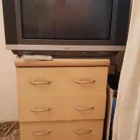 تلویزیون هیتاچی ، ژاپن . سالم . با کنترل