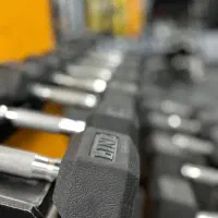 فروش یکجا تجهیزات باشگاه بدنسازی (فول. فوق تمیز)