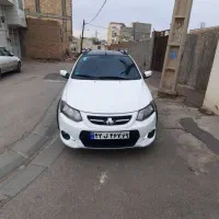 کوییک ۴۰۲ سفید مشکی