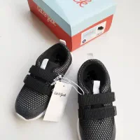 کفش بچگانه امریکایی