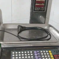 ترازوی دیجیتال بزرگ فروشگاه و مغازه مارک پند|فروشگاه و مغازه|اردبیل, |دیوار