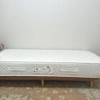 تشک خوشخواب رویا در حد نو + تخته زیرش