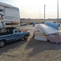 خریدار و فروشنده تشک کارکرده دست دوم