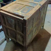 صندوقچه قدیمی ۱۰۰ ساله