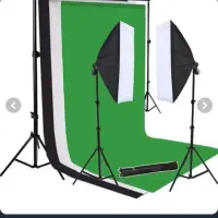 سافت باکس و پرده سبز