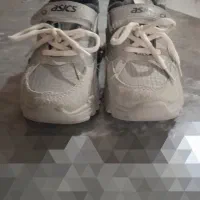 کفش‌اسپرت اسپرت‌بچگانه‌درحدنو