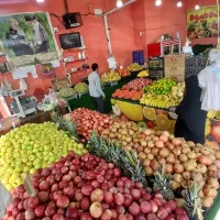 چندتا نیرو جهت کار در میوه فروشی وارد