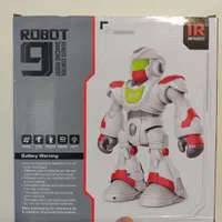 ربات انسان نما کنترلی ترانه خوان باتری خور حرکتی|اسباببازی|تهران, گمرک|دیوار