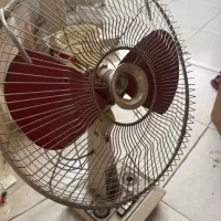 پنکه قدیمی و ترازو