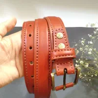 کمربند سه لایه چرم گاوی دست دوز